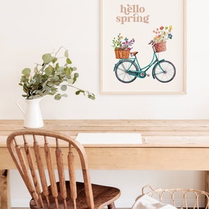 Frühlingsdekor, Hello Spring Druckbare Wandkunst, Fahrrad mit Blumen Druck, Bauernhaus Frühlingsdeko, Pastell Frühlingsdruck DIGITAL DOWNLOAD Bild 2