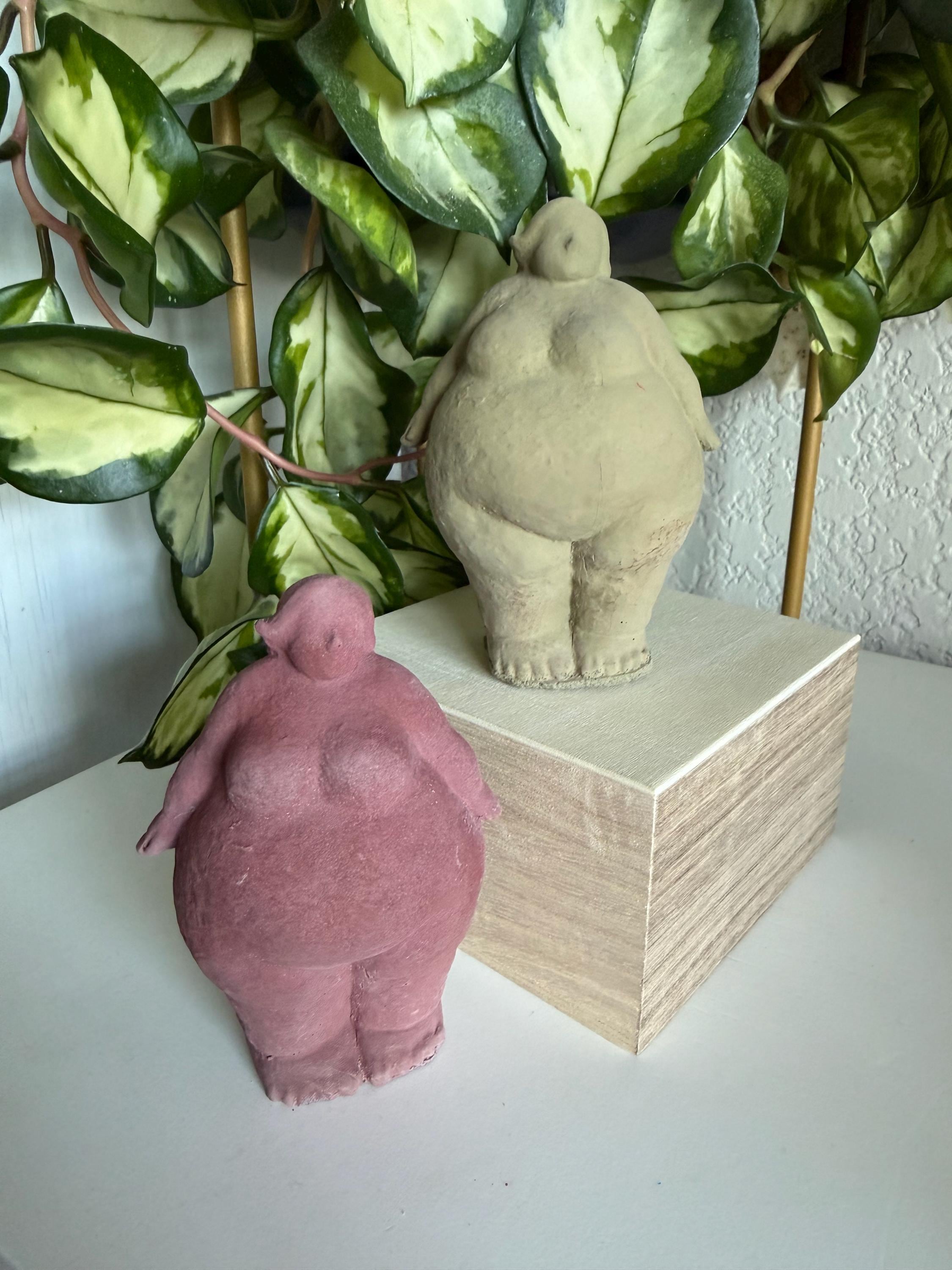 Fat lady sculpture - Etsy 日本