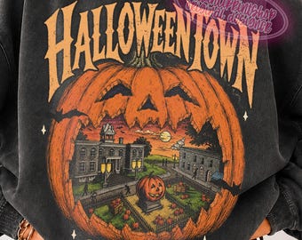 ビンテージ ハロウィーンタウン PNG、パンプキン ビレッジ シャツ デザイン、お化けパンプキン シーン、レトロな不気味な季節の昇華プリント、秋のハロウィーン グラフィック PNG