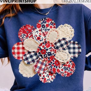 PNG de flor patriótica em patchwork, estampa floral para camiseta do 4 de julho, sublimação de flor em tecido Coquette, estampa patriótica para o Dia da Independência.