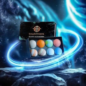 Planet Bath Bombs Gift Set - Aromatherapy Essential Oils, Vegan & Cruelty-Free