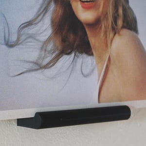 3D Printed Vinyl Record Display Ledge: Album Wall Mount