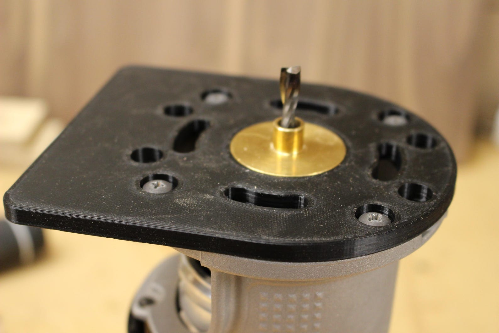 Dewalt Palm Router Guide Bushing Insert Plate: Router Accessories - Etsy
