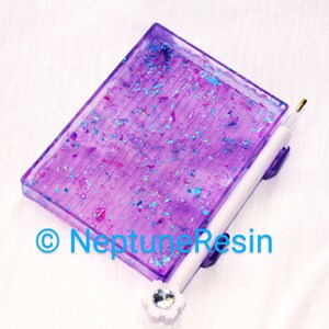 Diamond Art Drill Tray in Square Shape + pen holder section Fully Customisable Handmade Epoxy Resin item.
