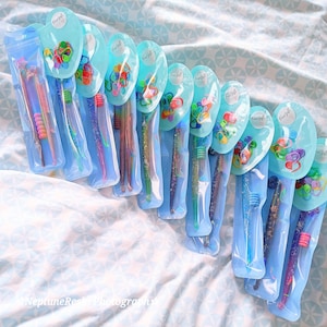 Crochet Hooks (Spares), Handmade from Epoxy Resin. Sold as pictured + 10x Free Stitch Markers.