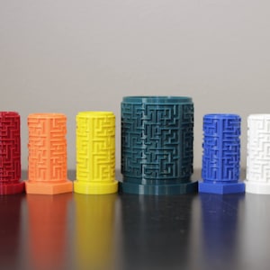 Small Cylinder Puzzle Box - 3D Printed Maze Labyrinth / brain teaser / money box
