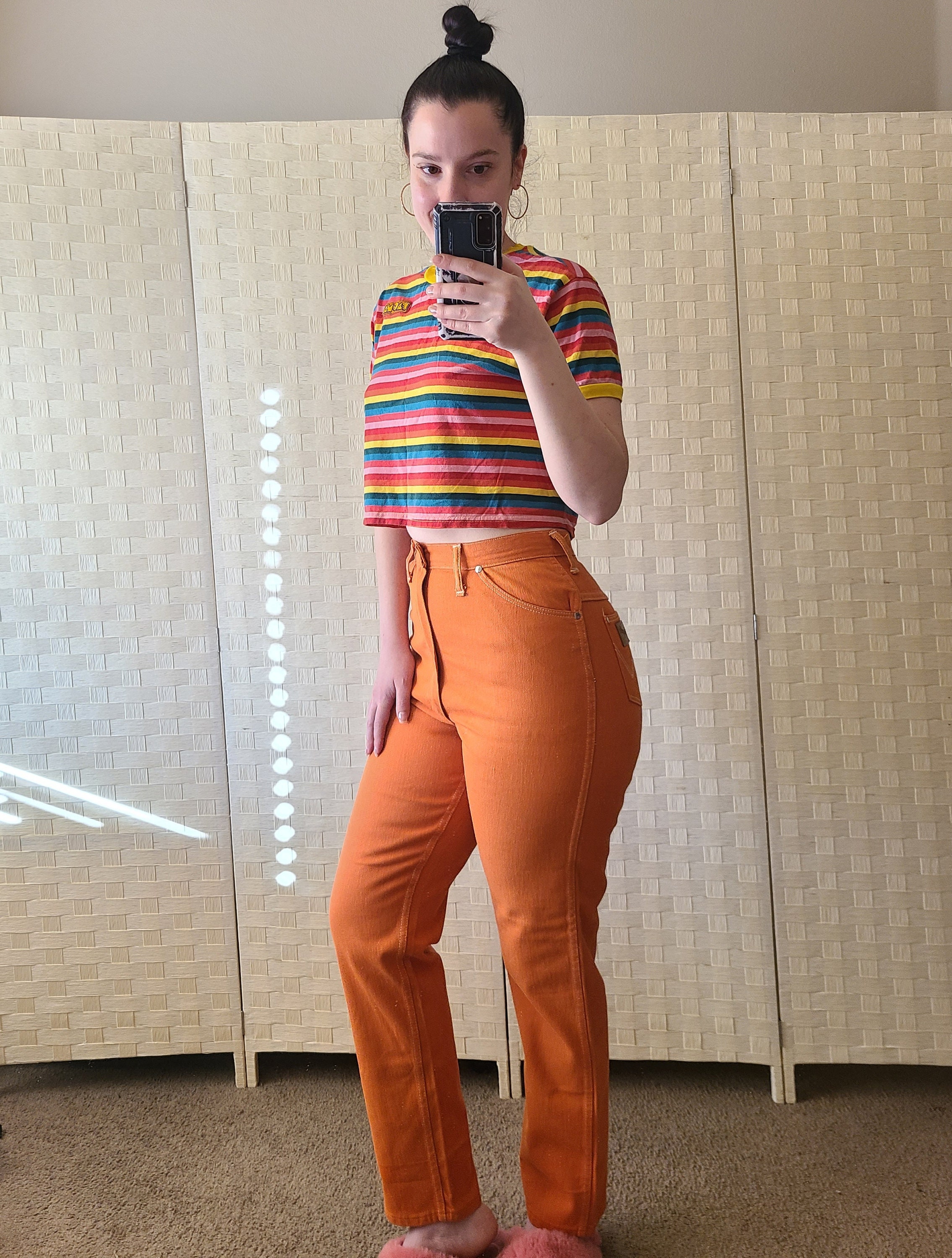 sullivang mom jeans vintage orange  Looks, Calça laranja, Diy roupas  vintage