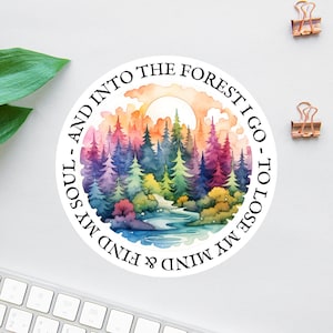 Sticker And Into The Forest, I Go, Citation inspirante de John Muir, Sticker randonnée, Sticker amoureux de la nature, Sticker bouteille d'eau, Sticker Booktrover