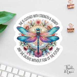 Sticker Elle est vêtue de force, mots affirmatifs, Stickers pour ordinateur portable, libellule mandala bohème, lot d'autocollants Bible, sticker journal biblique