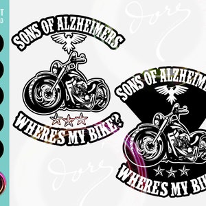 Puede incluir: Diseño gráfico en blanco y negro con una motocicleta con el texto "Sons of Alzheimer's" y "Where's My Bike?"
