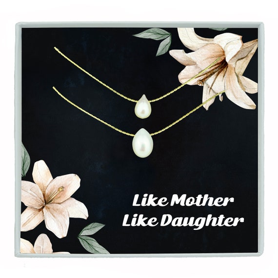Mama Teardrop and Flower Charm Necklace