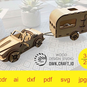 Könnte beinhalten: Ein Holzmodellbausatz eines Autos, das einen Wohnwagen zieht. Das Modell besteht aus lasergeschnittenem Holz und ist montagefertig. Der Bausatz enthält alle Teile, die zum Bau des Autos und des Wohnwagens benötigt werden. Das Modell ist 3 mm dick und für die Verwendung mit einem Laserschneider geeignet. WOOD DESIGN STUDIO OWN_CRAFT_ID