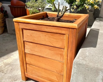 Easy simple DIY 12 Gallen Planter box plan