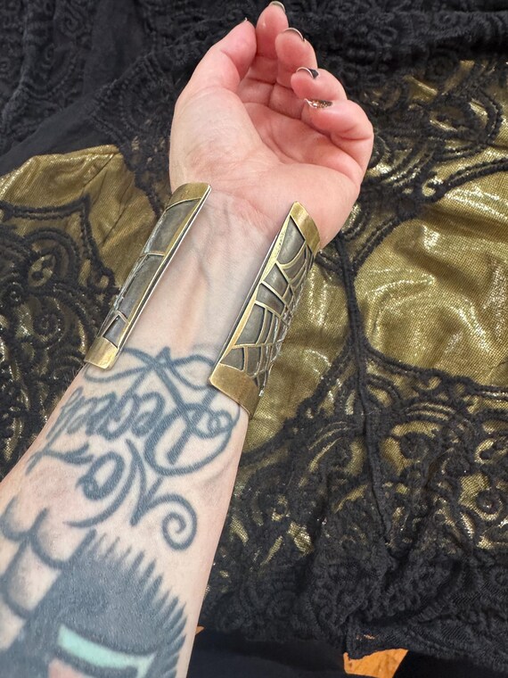 Statement Brass 80s Spiderweb Cuff! - image 7
