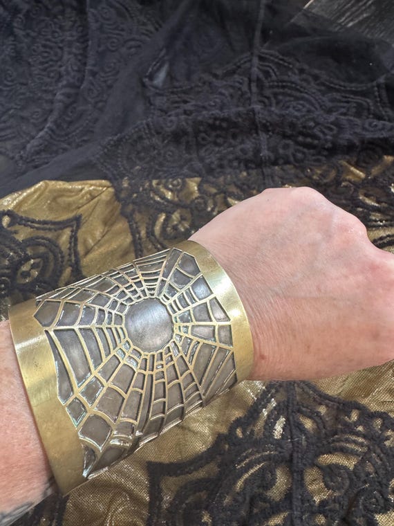 Statement Brass 80s Spiderweb Cuff! - image 3