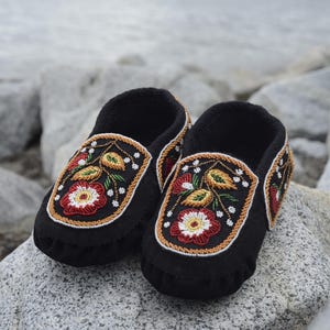 Traditional Beaded Women Moccasins Genuine Leather