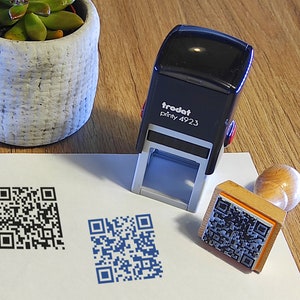 Custom QR Code Rubber Stamp: Self-Inking Social Media