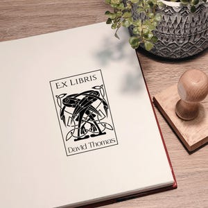 Ex Libris. Sello de biblioteca. Sello de biblioteca personalizado. Amantes de la lectura. Garzas celtas. Sello de regalo. Sello para profesor. Opción con caja de regalo.