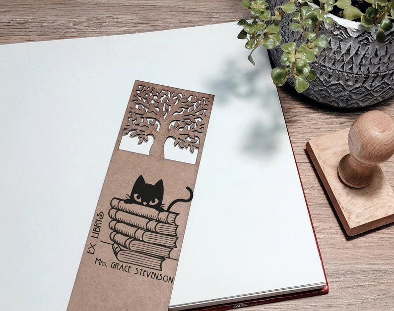 Ex Libris. Library stamp. Personalised Library Stamp. Cat stamp with books. For book lovers. Gift for book lovers. Stamp gift . Book Ends image 2