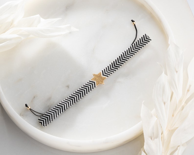 Miyuki Perlen Gold Anhänger Choker Halsband, Zebra gestreifte Halskette, schwarz und weiß, verstellbar, stilvoll, Boho Chic, Festival Accessoires Bild 6