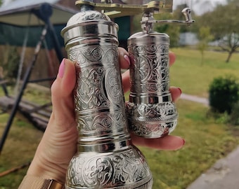 Set of 2 Antique Coffee Grinders and Silver Color Pepper Mills, Refillable Mills, Adjustable, Manual Handle, Coffee and Black Pepper, 2 Pcs