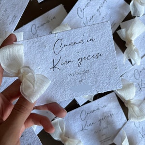 Cartes d'invitation au henné / Kına Davetiyesi en papier ensemencé avec nœud