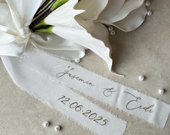 Personalisiertes Blumenband aus Chiffon