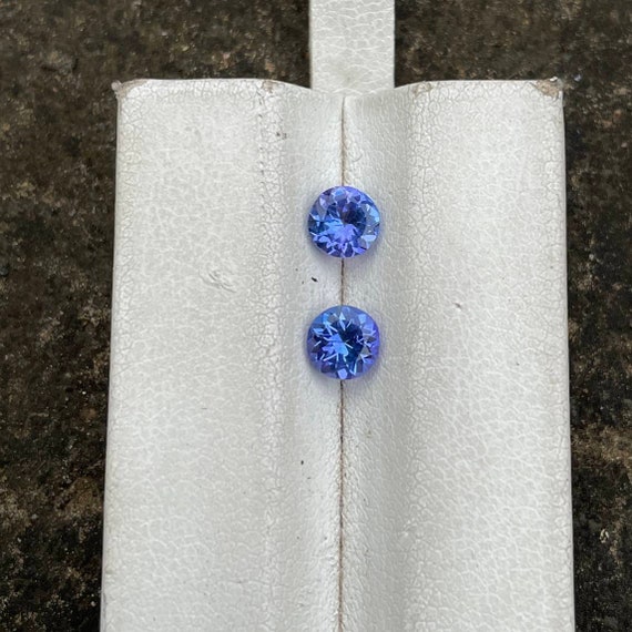 AA Tanzanite Pair, Round Faceted Gemstones, 1.10 Carat