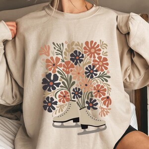 Figure skating sweatshirt pressed flower ice skating sweater figure skating shirt women ice skating gifts floral skating sweatshirt gifts