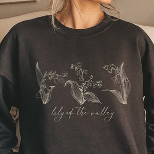 Lily of the Valley Sweatshirt | Flower Sweatshirt | Spring Sweatshirt | Lily of the Valley | May birth flower sweatshirt | May birthday
