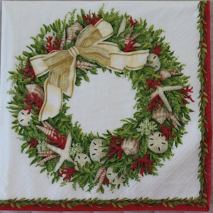 Decoupage Lunch Napkins / Christmas Shell Wreath