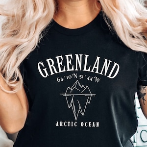 Greenland T shirt, Arctic Ocean , Polar Bear  Shirt, Kingdom of Denmark Shirt, Unisex  Travel Crewneck T-shirt