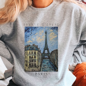 Paris Sweatshirt, France Travel Sweatshirt, Travel Crewneck, Unisex Heavy Blend Crewneck Sweatshirt