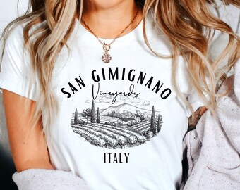 Italy San Gimignano Tuscany Siena  Shirt, Italy Souvenir, Tuscany Gift, Unisex Crewneck T Shirt