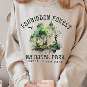 Sweatshirt Forbidden Forest Wizard, trui National Park, magische ronde hals leesgrage merchandise, uniseks sweater ronde hals