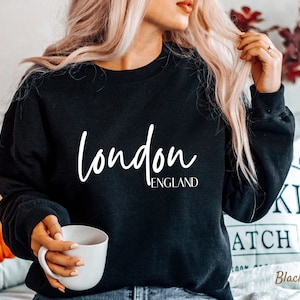 London England Sweatshirt,  UK Sweater, London Lover Gift, London Trip Pullover, Unisex Heavy Blend Crewneck Sweatshirt