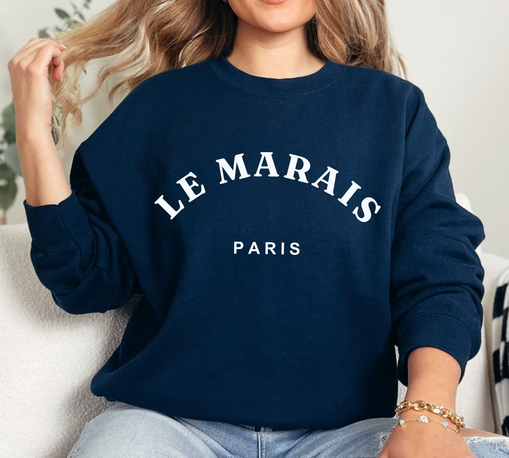 Paris Sweatshirt, Paris Travel Pullover, France Sweatshirt, Travel Crewneck, Le Marais Paris Gift Unisex Heavy Blend Crewneck