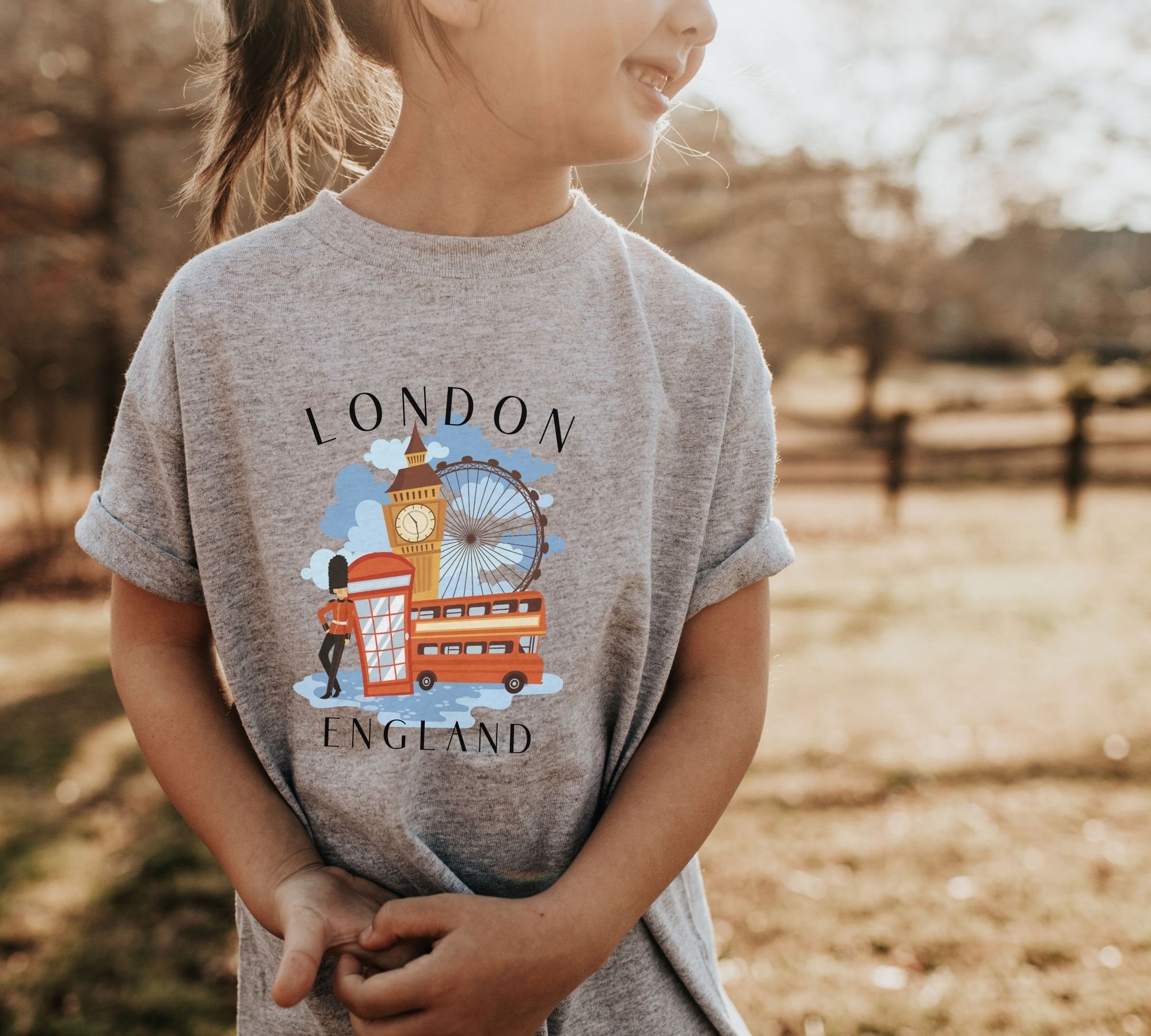 Kinder T-Shirt For Sale Mit "London Ruft An Und Ich Muss T-Shirt