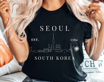 Tシャツ・カットソー DNL SS23 KOREAN NECK SHIRT (QE8N3U UE1 BLUE) Lettering Print Oversize Long Sleeve T-Shirt Unisex CN21