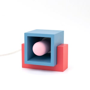 Blaue Box Beton Tischlampe, Pop Art Decor Handgemachte Nachttischlampe, Industrielles Dekor, Edison Lampe, Beton Wohnkultur