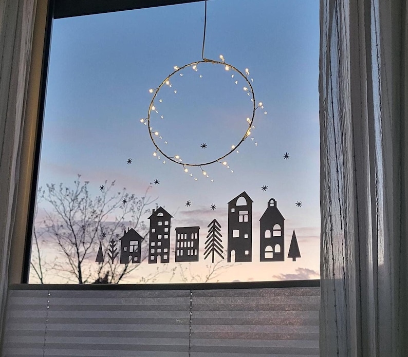 Dekorationsbeispiel: Aufkleber am Fenster