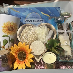 Spa Gift Box for Women| Relaxation Gift Set with Bath Salts, Candle & Eye Mask | Bridesmaid, Client Gift, Self-Care Box, Birthday Gift