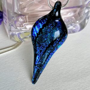 ゴージャスなターコイズと虹色の虹色の融合ガラス / 二色性ガラス