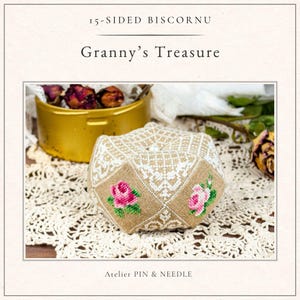 Grandma's Treasure 15 faces Biscornu Pattern PDF - Pelote d'épingles de style vintage, motif point de croix