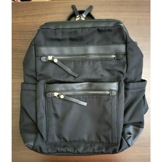 tutilo backpack with charger