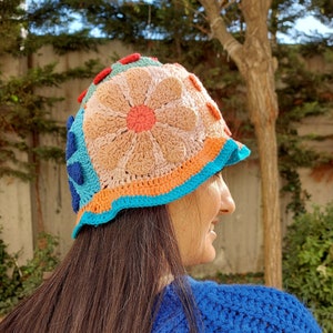 Crochet Granny Square Hat, Crochet Christmas Gift, Patchwork Cotton Hat, Multicolor Hat, Festival Hat, Gift for her, Gift for mom
