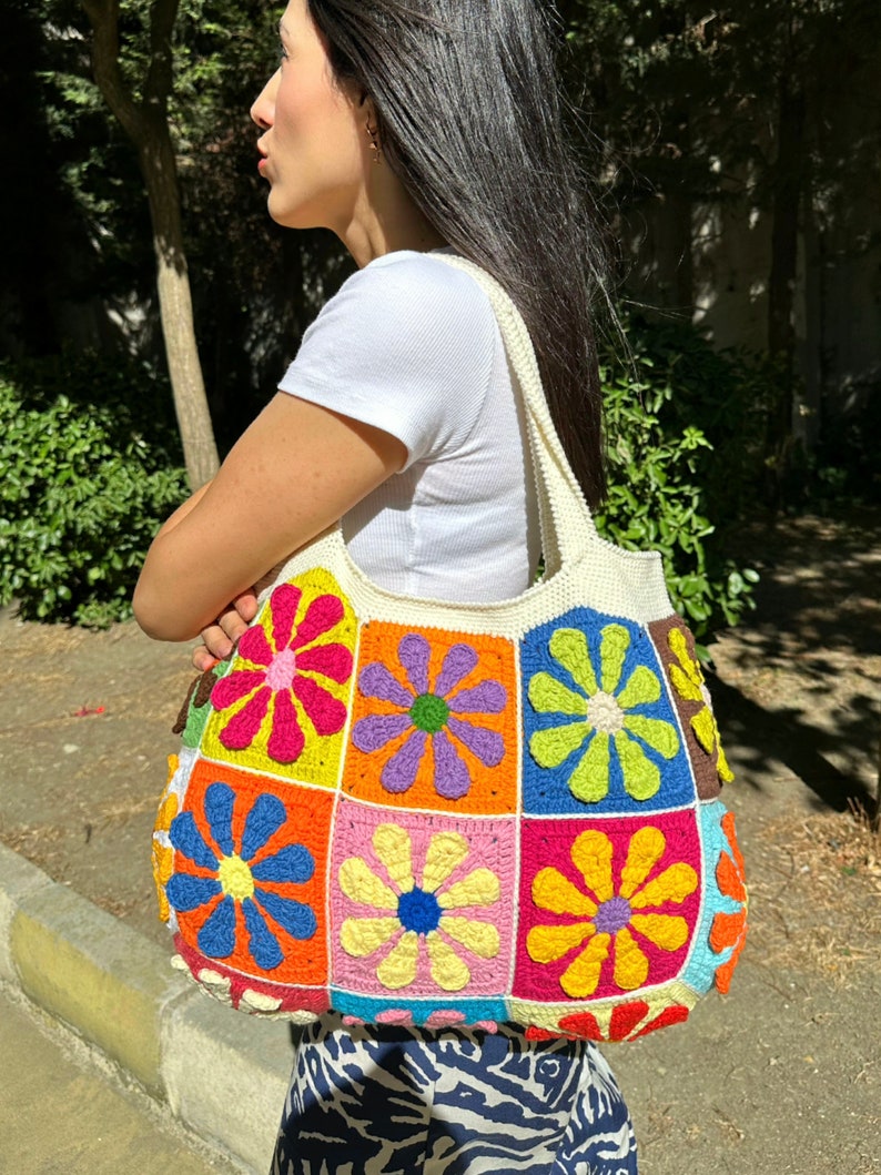 Granny Square Bag, Floral Bag, Multicolor Bag, Patchwork Bag, Crochet Bag, Boho Bag, Shoulder Bag, for Women Bag, Summer Bag, Gift for her image 3