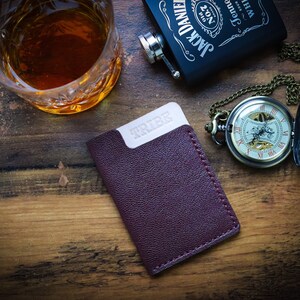 The Gentleman - Handgefertigtes Chevre Veg Leder Portemonnaie, minimalistischer Kartenhalter