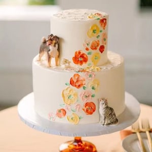 Personalized custom dog wedding cake topper , pet CakeTopperPets Birthdaycat caketopper , Anniversary petdog FigurinesDogs birthday imagem 1