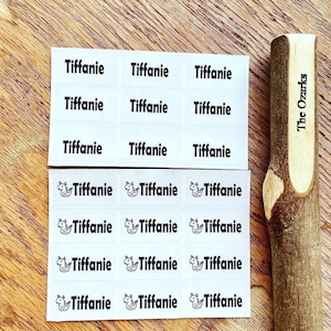 126 Etichetta adesiva con nome impermeabile trasparente, Etichetta per asilo nido, Etichetta per materiale scolastico, Etichetta regalo personalizzata, Etichetta per bambino Bottiglia per bambini